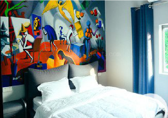 宁强对于酒店的墙体彩绘而言更注重哪些方面?